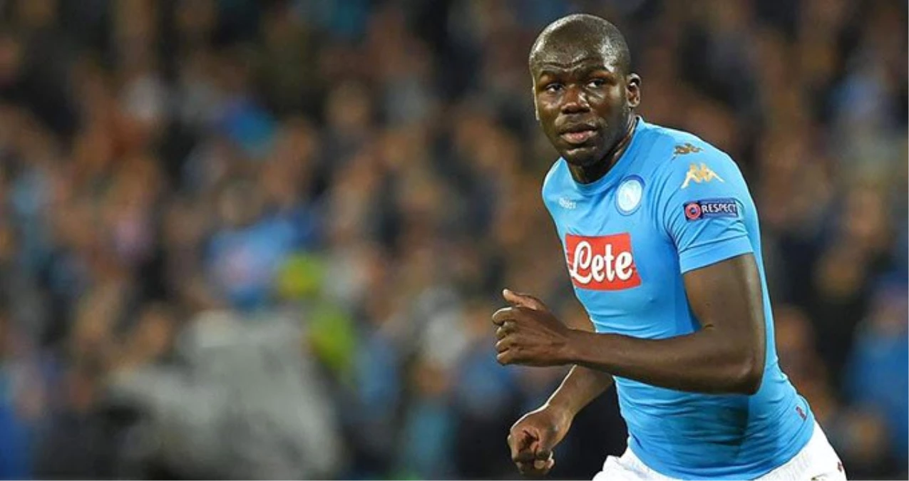 Manchester United, Napoli Forması Giyen Koulibaly\'yi Transfer Etmek İstiyor