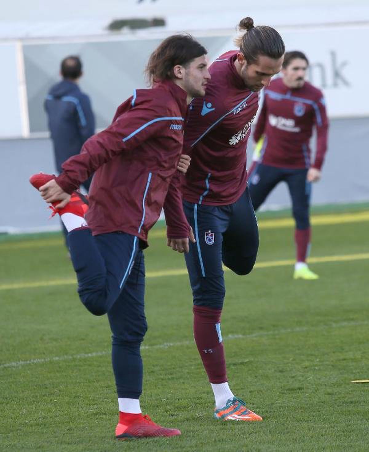 Trabzonspor\'da 5 Oyuncu Yeniden Altyapıya Gönderildi