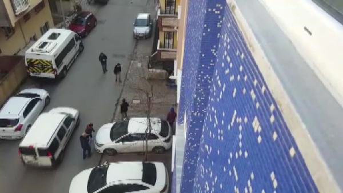 Ümraniye\'de Sokak Ortasında Pompalı Dehşeti Kamerada