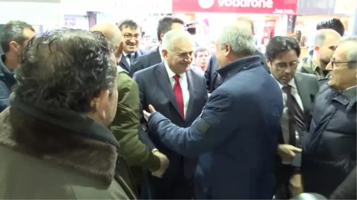 Yıldırım, CHP Seçim Koordinasyon Merkezi\'ni Ziyaret Etti