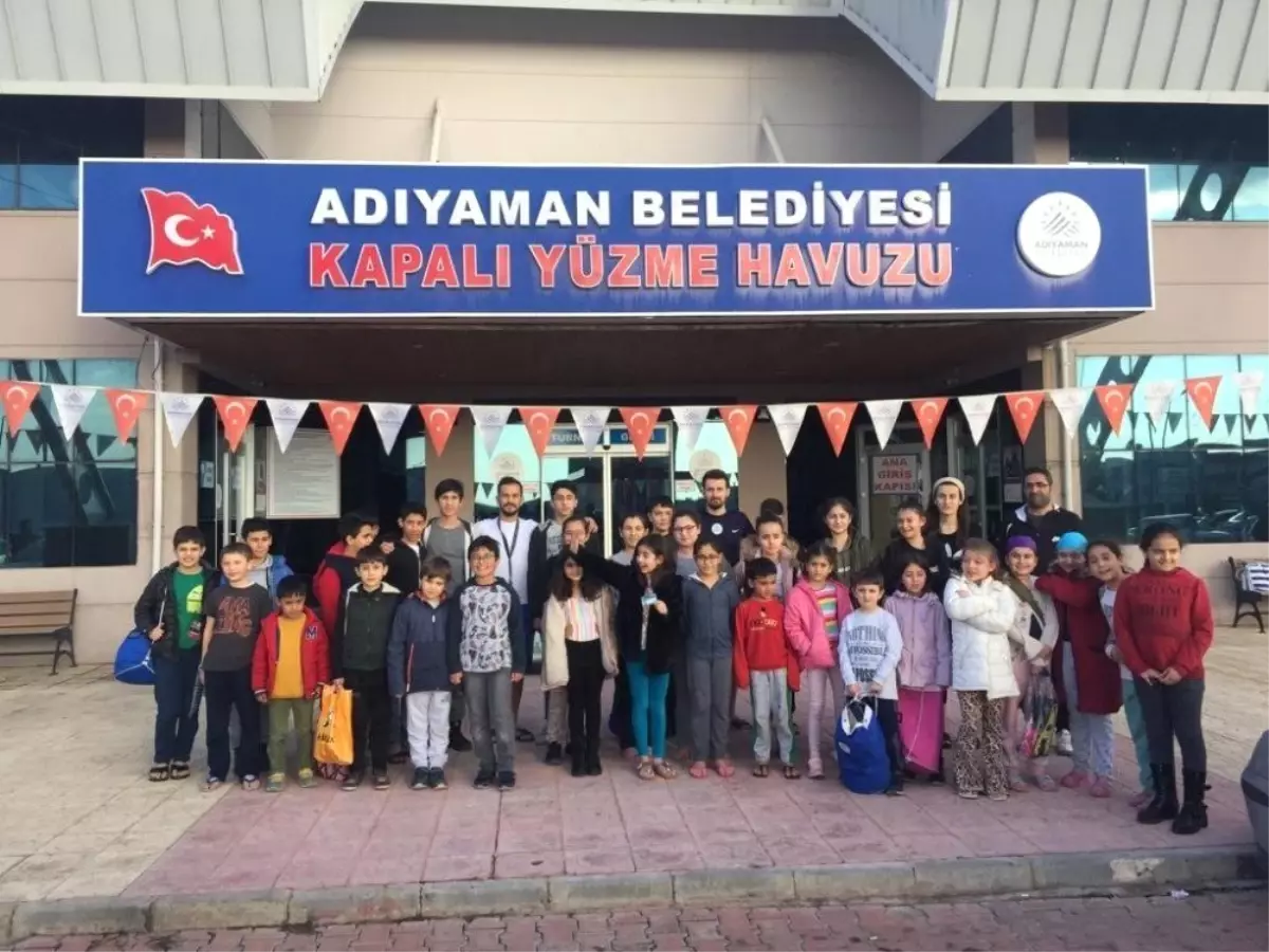 Adıyaman Belediyesporlu Yüzücüler Yarı Finalde