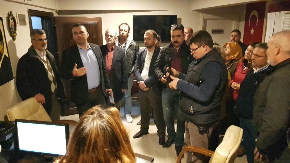 AK Parti Edremit İlçe Başkanı İstifa Etti