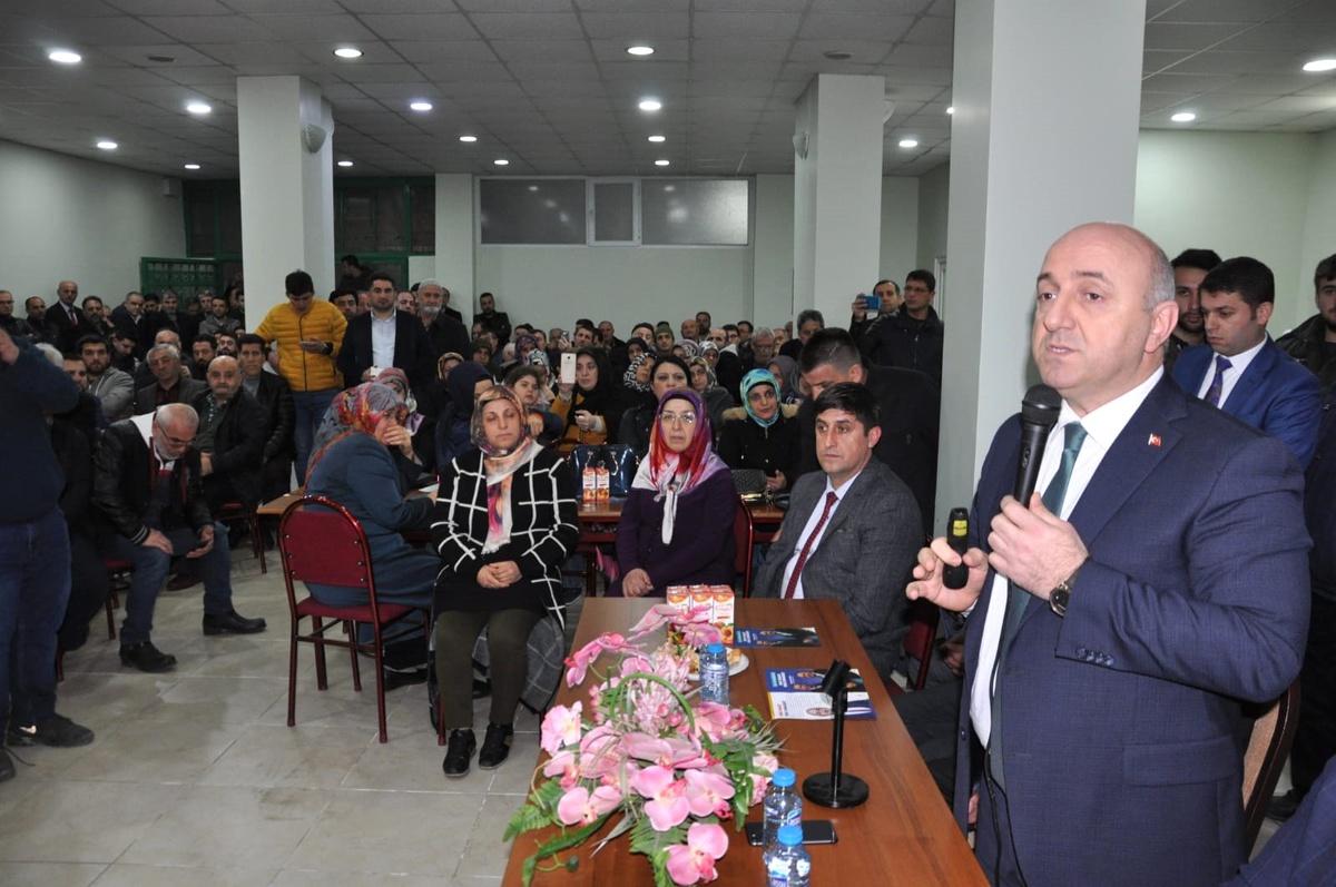 Doğup-Büyüdüğü Mahallede Bıyık\'a Büyük İlgi