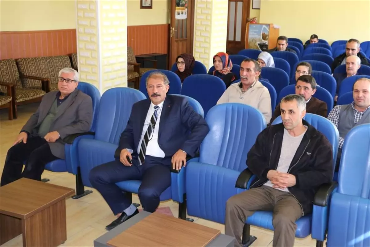 Elazığ\'da "Koruyucu Aile" Semineri