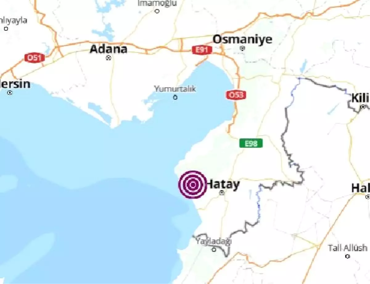 Hatay\'da 4 Büyüklüğünde Deprem