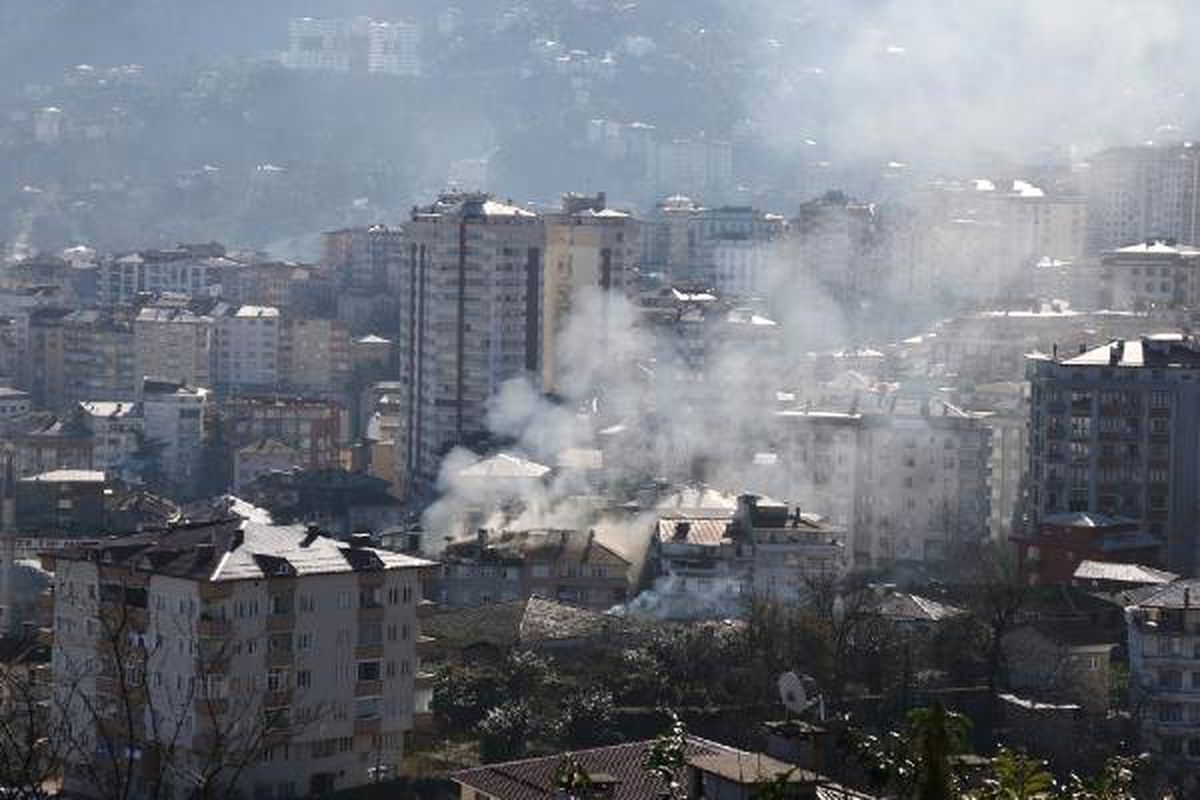 Otizmli Oğluyla Birlikte Alevler Arasından Çıktı