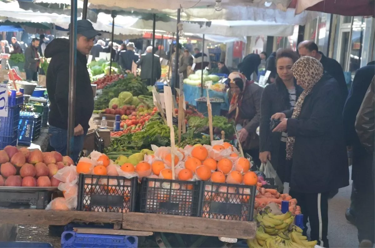 Pazarlarda Fiyatlar Düştü, Hareketlilik Başladı