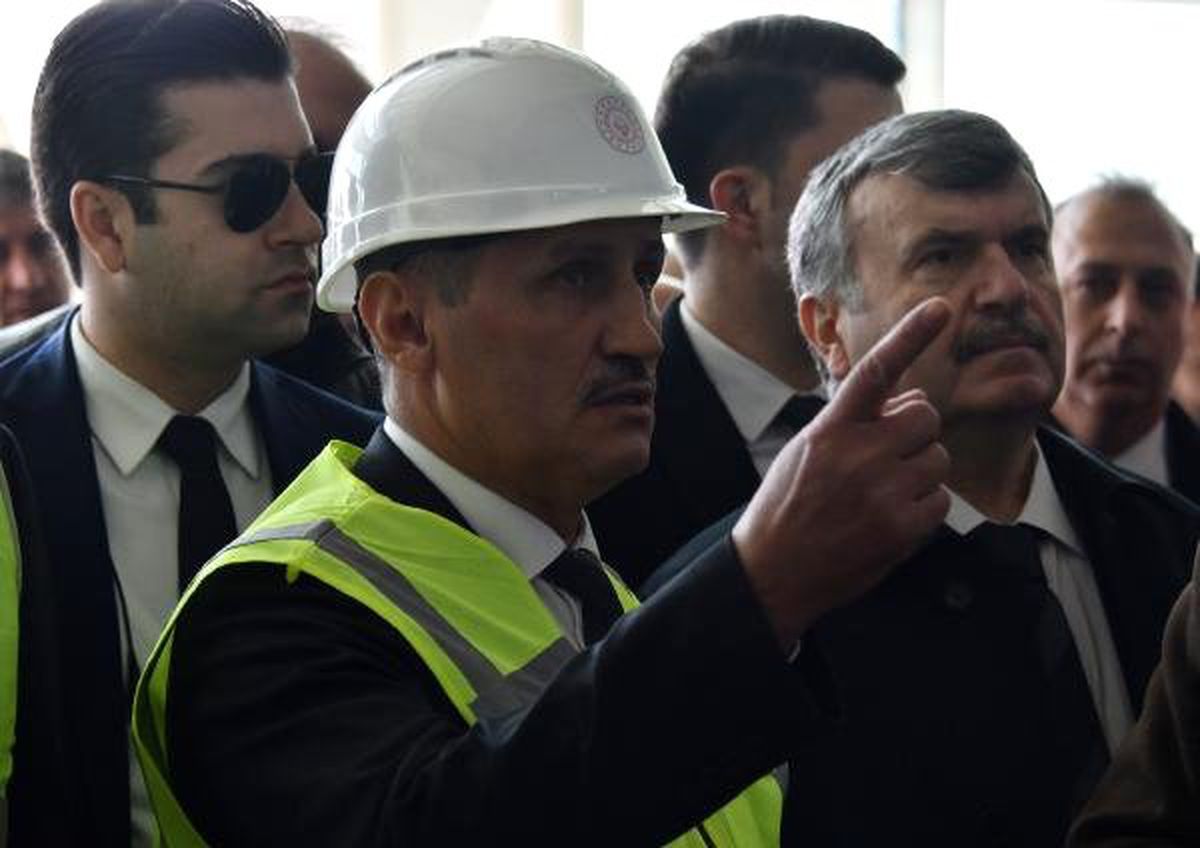 Ulaştırma ve Altyapı Bakanı Turhan, Konya\'da İncelemelerde Bulundu