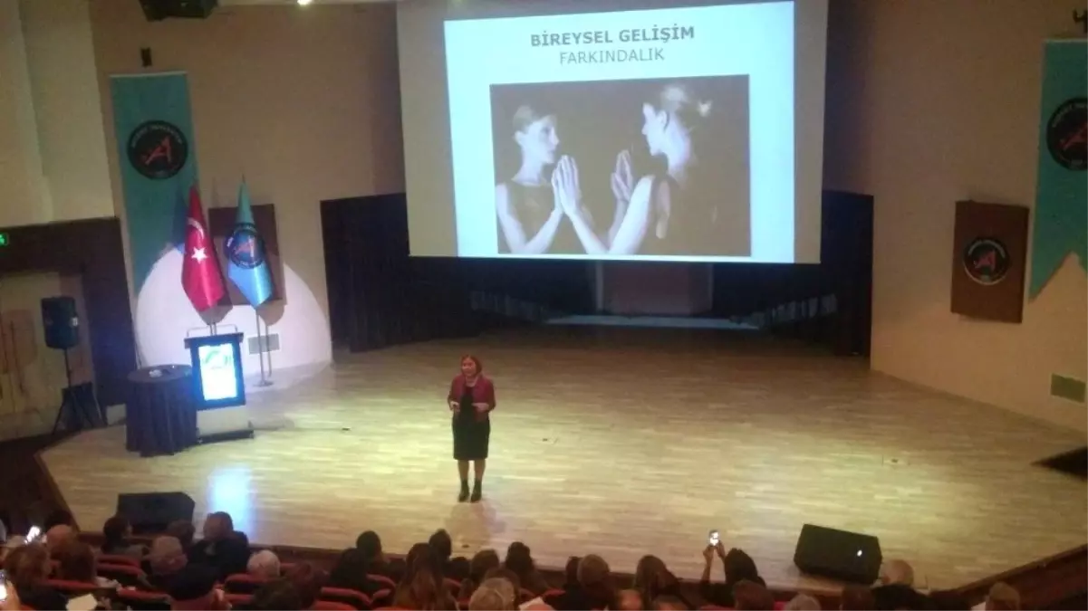 Aü\'de Bireysel Gelişim Farkındalık Semineri