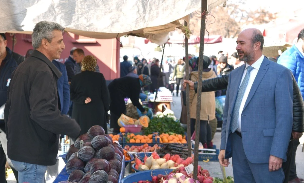 Başkan Pekyatırmacı Bez Torba Dağıttı