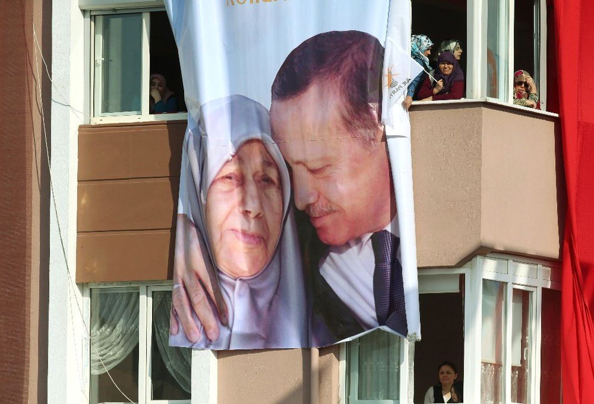 Cumhurbaşkanı Erdoğan: "En Ücra Köşelerdeki Mahalledeki Marketlere Varıncaya Kadar Onlarla Bu...