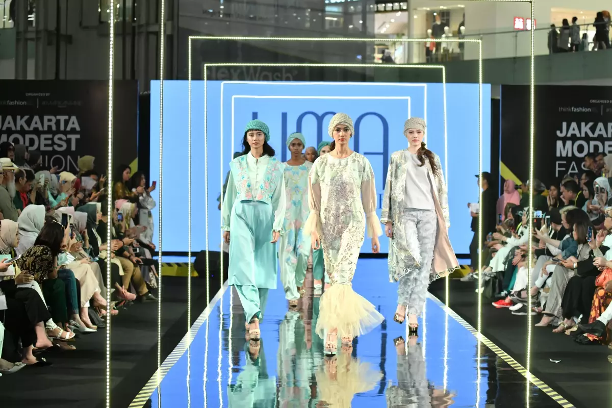 \'\'Dünya Kadınlar Günü\'\' ve "İyi İçin Moda" Konsepti Kutlanıyor