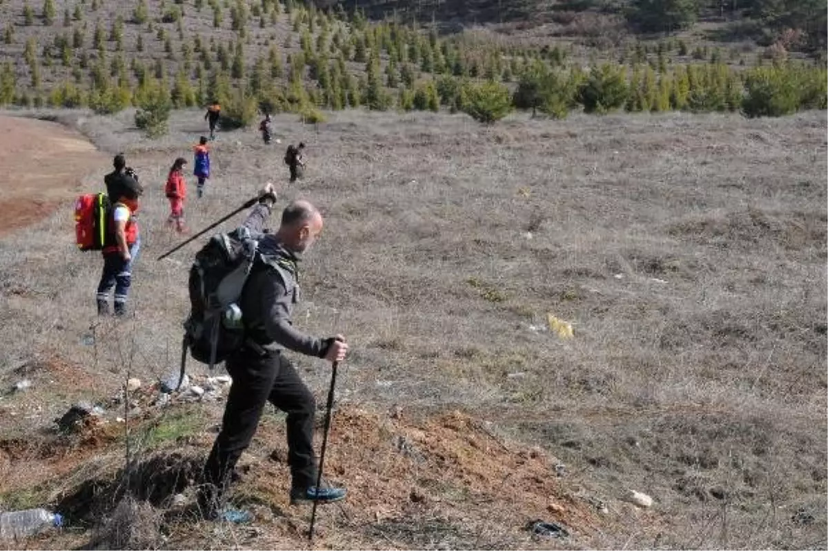 Kayıp Alzheimer Hastası, Havadan ve Karadan Aranıyor