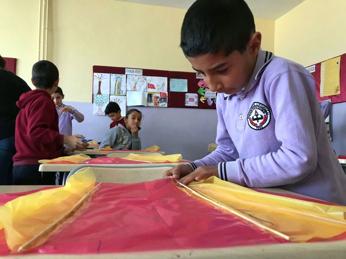 Mardin\'de Uçurtma Kültürü Geleceğe Taşınıyor