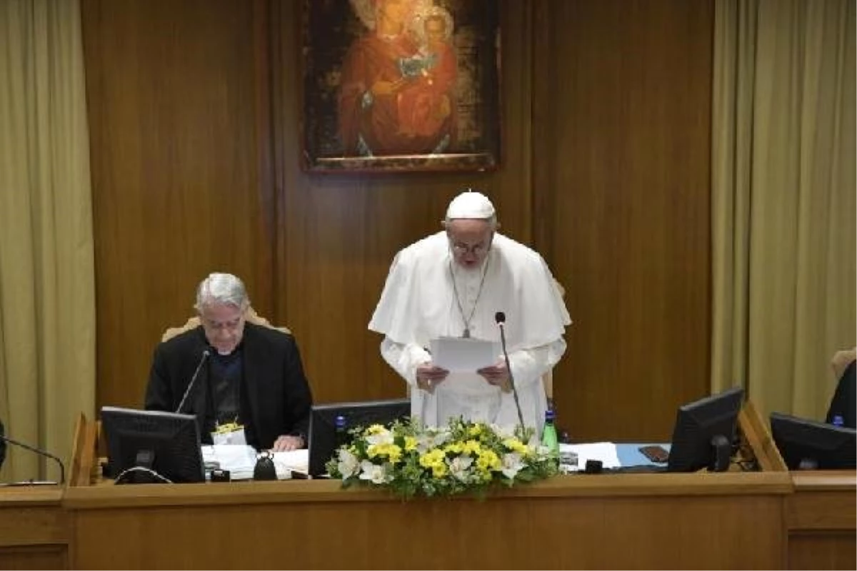 Papa: Kilise Mensuplarının, \'Çocukları Cinsel İstismarı\' Belasıyla Başa Çıkmalıyız