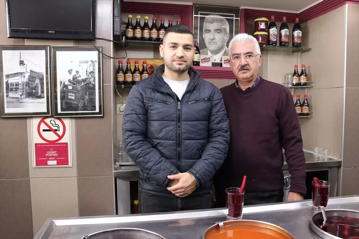 Şalgamı 89 Yıldır Aynı Tarifle Üretiyorlar