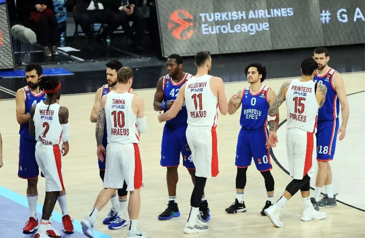 THY Euroleague: Anadolu Efes: 75 - Olympiakos: 65