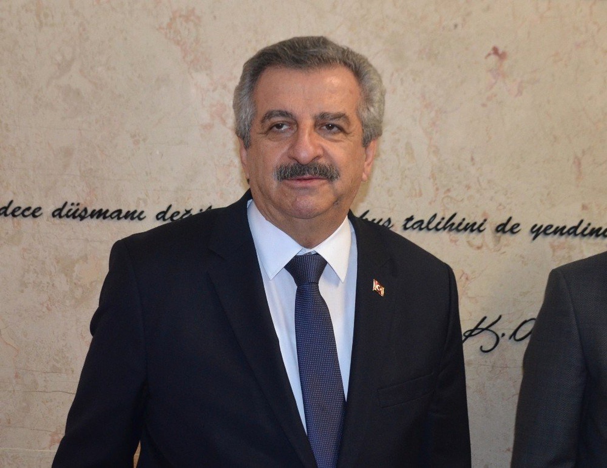 Bakan Yardımcısı Büyükdede: "Türkiye İnsansız Otomobili Yapabilecek Güce Geldi"