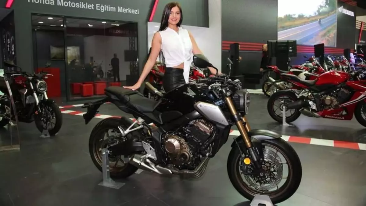 Honda, Motobike İstanbul\'da 3 Yeni Motosikletini Sergiliyor