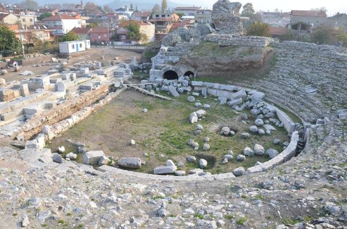 İznik\'teki Tarihi Roma Tiyatrosu, 10 Yıldır Kapalı