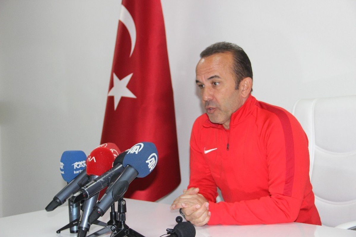 Mehmet Özdilek: "Galibiyete Daha Fazla İhtiyacı Olan Taraf Biziz "