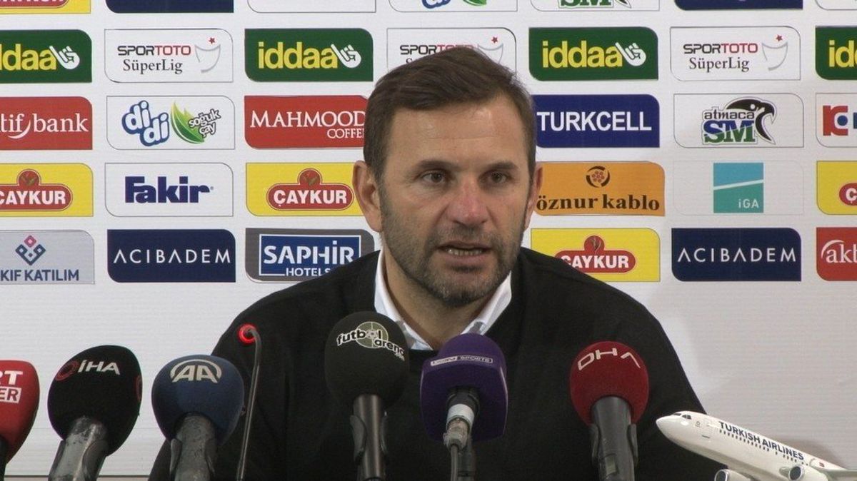 Okan Buruk: "Erol Hoca Herhalde Başka Maçı Seyretti"