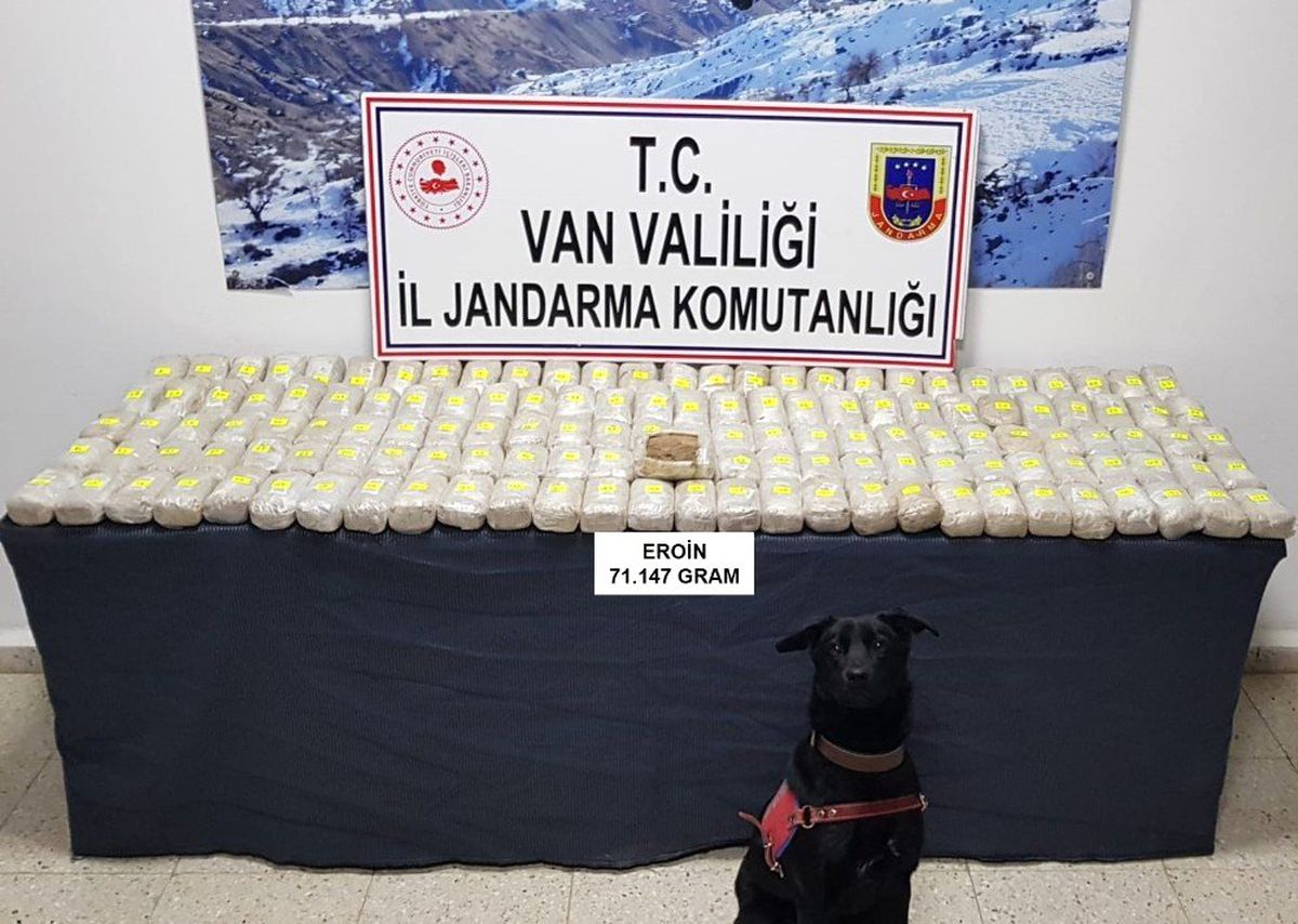 Van\'da 71 Kilo 147 Gram Eroin Ele Geçirildi
