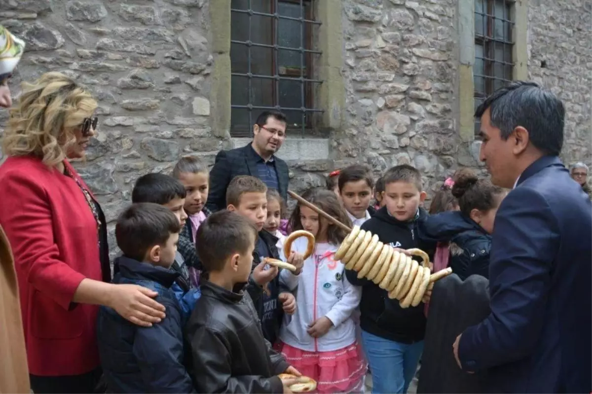 Yeniceli Minikler "Gülümse Karabük" Projesinin İlk Misafirleri Oldu