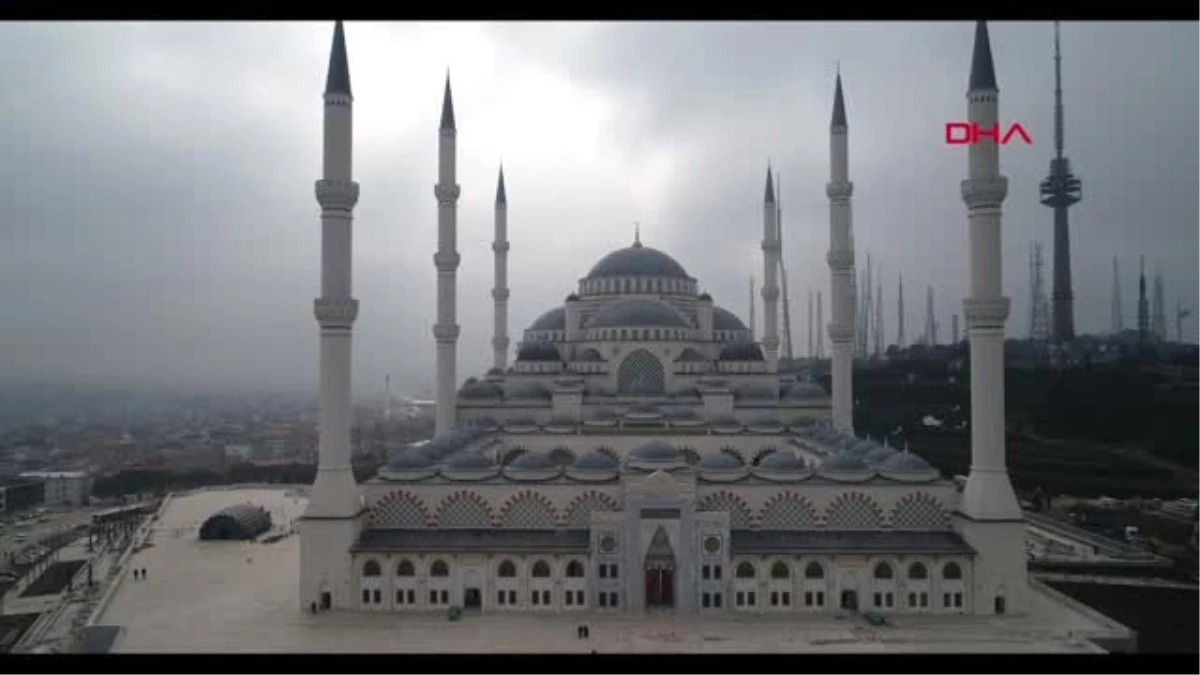 7 Mart\'ta İbadete Açılacak Çamlıca Camii\'nde Son Durum Havadan Görüntülendi 1