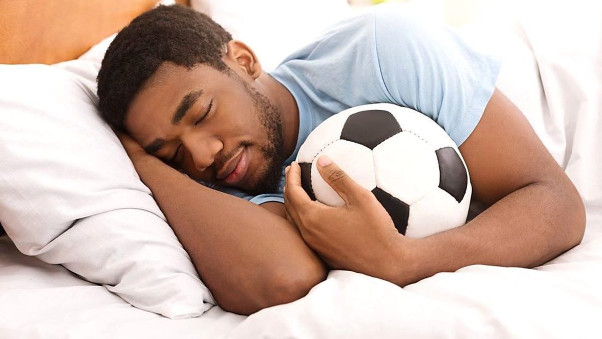 Bir Premier Lig Futbolcusu Gibi Nasıl Uyunur? Kaliteli Uyku İçin 8 İpucu