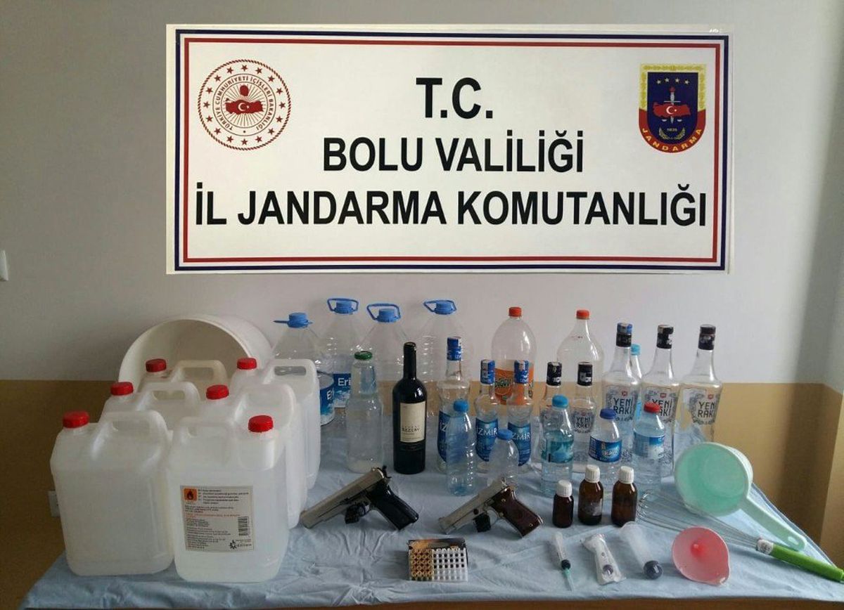 Bolu\'da Sahte İçki İmalathanelerine Operasyon: 7 Gözaltı