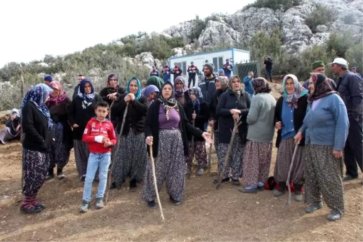 Burdur\'da Köylülerin Mermer Ocağı Eylemi