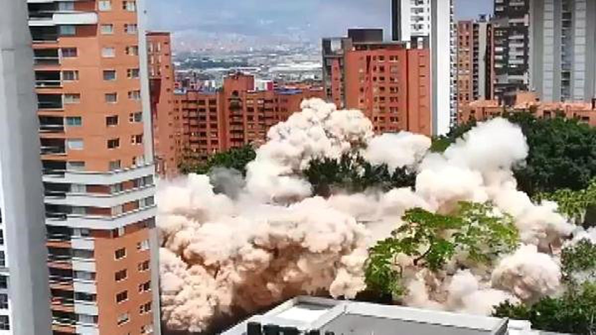 Escobar\'ın Uzun Süre İkamet Ettiği \'Monaco Apartmanı\' Böyle Yıkıldı