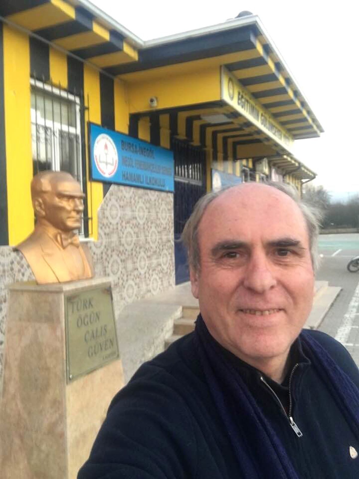 Eski Belediye Başkanı Hırsızı Böyle Arıyor
