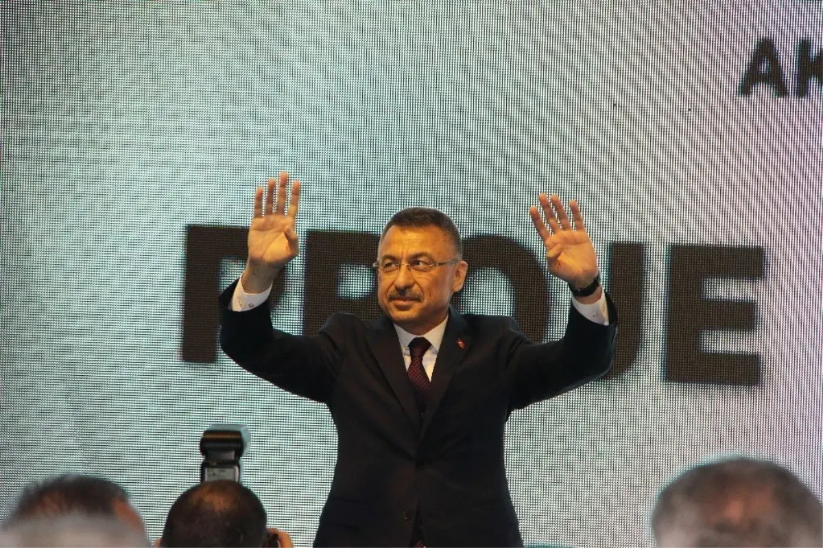 Fuat Oktay: "Kamu Borçlarının Milli Gelire Oranını Yüzde 60\'lardan Yüzde 8\'lere Düşürdük"