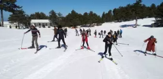 Gediz Myo'da Kayak Etkinliği