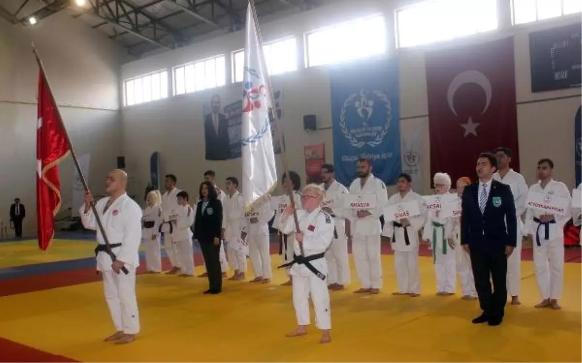 Görme Engelliler Judo Şampiyonası Karaman\'da Başladı