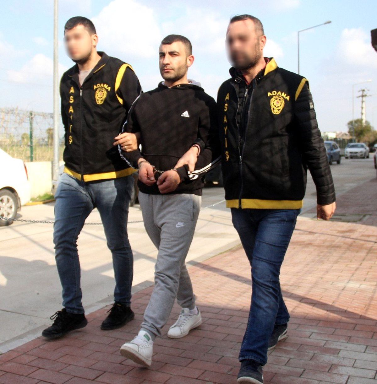 Hükümlü Hırsız, Polisten Kaçamadı