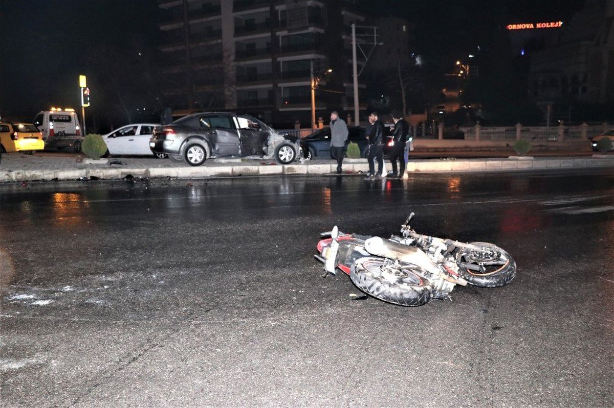 Kırmızı Işık İhlali Can Aldı
