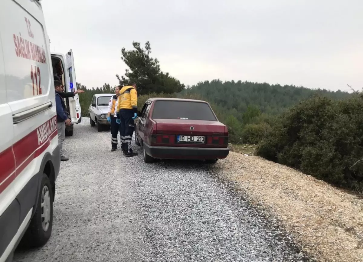 Otomobil İçinde Kanlar İçinde Bulundular