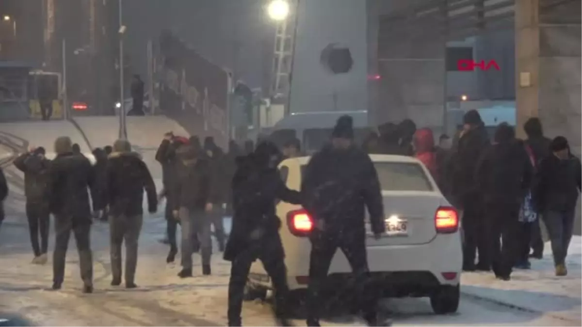 Spor Medipol Başakşehir - Bursaspor Maçına Kar Engeli