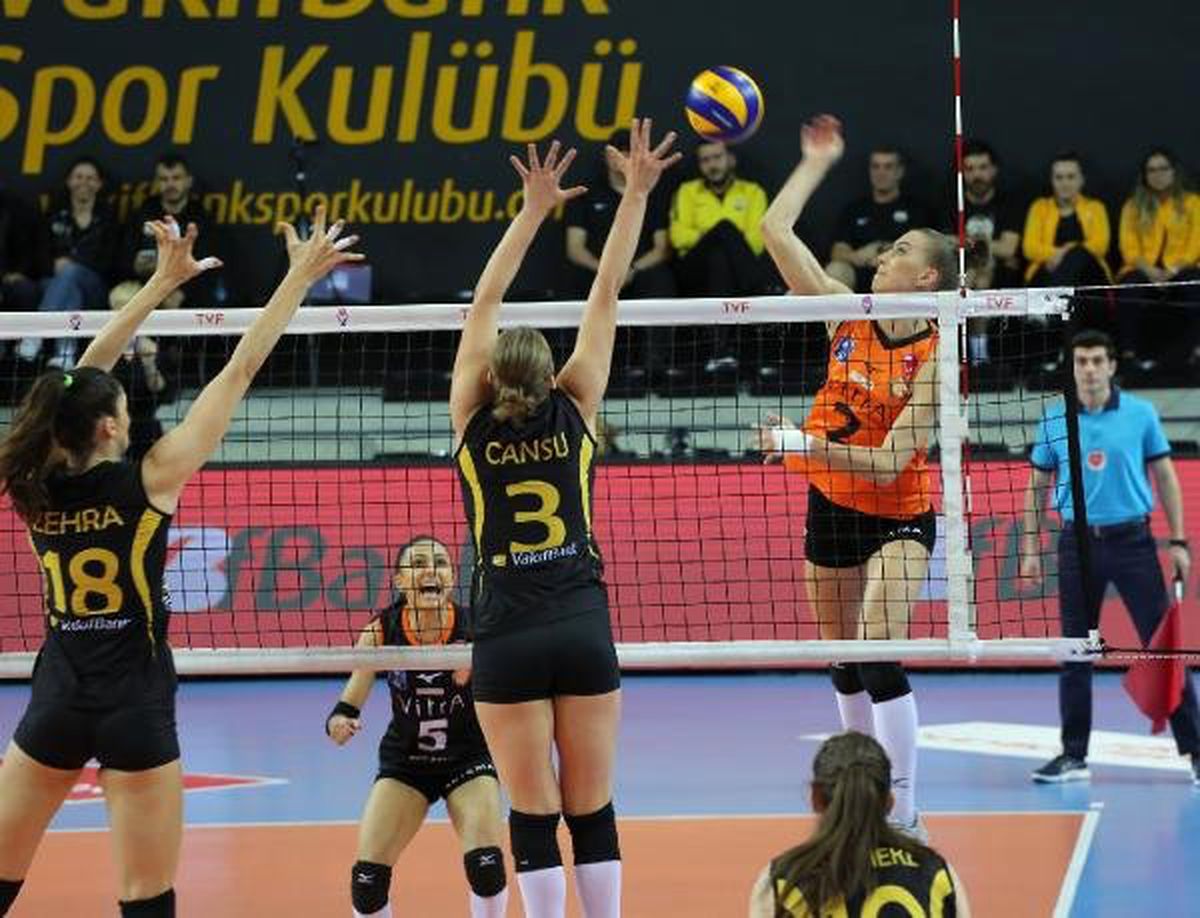 Vakıfbank - Eczacıbaşı Vitra: 3-0