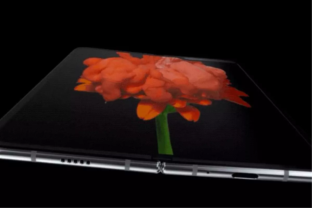 Yeni Samsung Galaxy Fold, 7.3 İnçlik Katlanabilir Ekranı ile Alışılmışın Dışında!