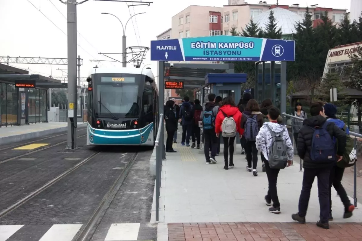 Akçaray Halkı Memnun Etmeye Devam Ediyor