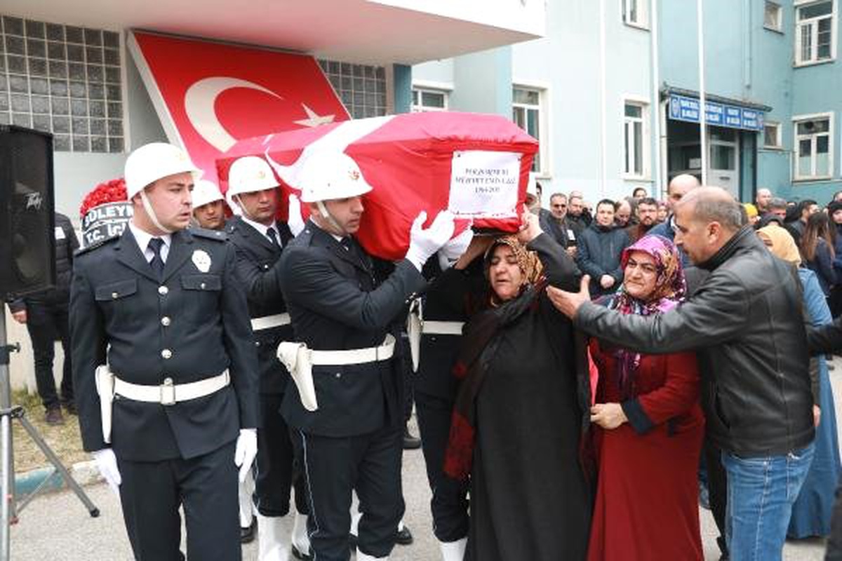 Aort Damarı Yırtılarak Hayatını Kaybeden Polis, Son Yolculuğuna Uğurlandı