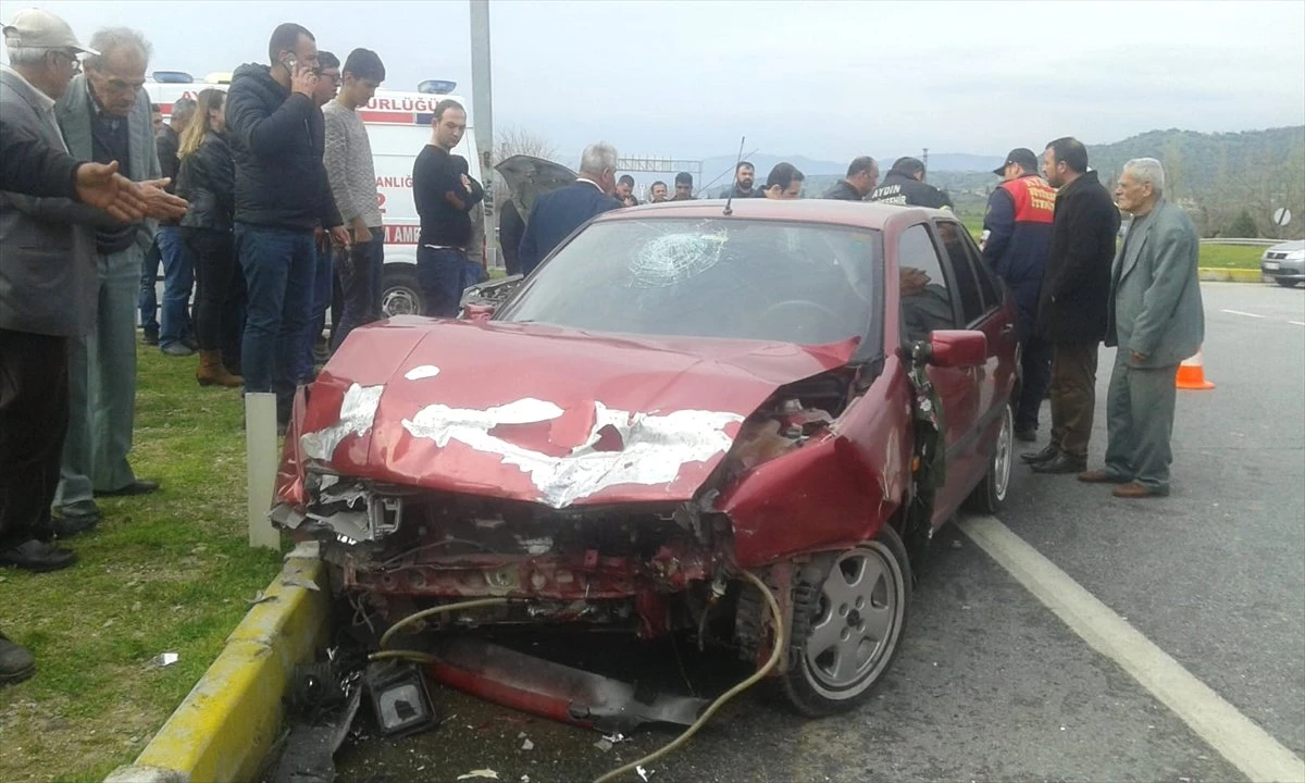 Aydın\'da İki Otomobil Çarpıştı: 5 Yaralı