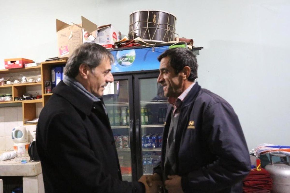 Başkan Alemdar, Yukarıdereköy Mahallesinde Vatandaşlarla Bir Araya Geldi