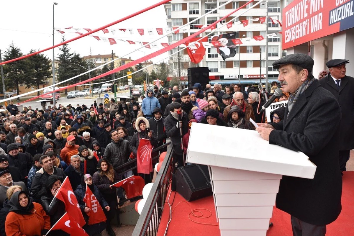 Başkan Ataç\'ın Seçim İletişim Merkezi Açıldı