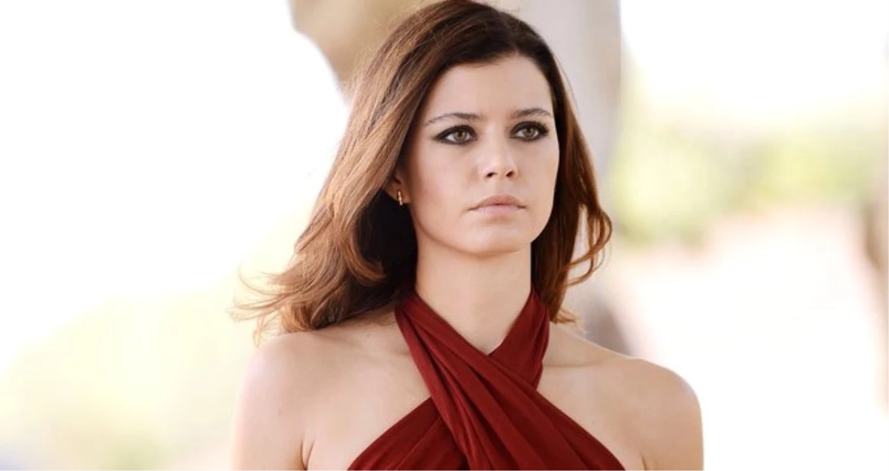 Beren Saat, Netflix\'in Yeni Dizisinde Özel Güçleri Olan Bir Kadını Canlandıracak