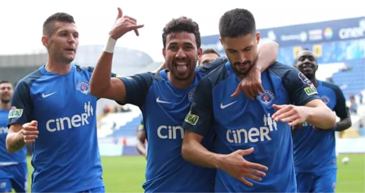 Kasımpaşalı Trezeguet\'in Yeni Menajeri, Galatasaray\'a Yakınlığıyla Bilinen William D\'Avila Oldu